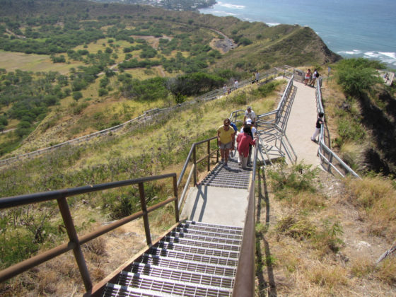 diamond-head-hike